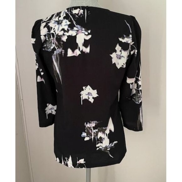 French Connection Waterflower Drape 3/4 Sleeve Blouse Size 6 - Picture 2 of 4